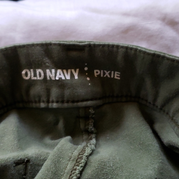 Old Navy Pixie Pants - Picture 2 of 3